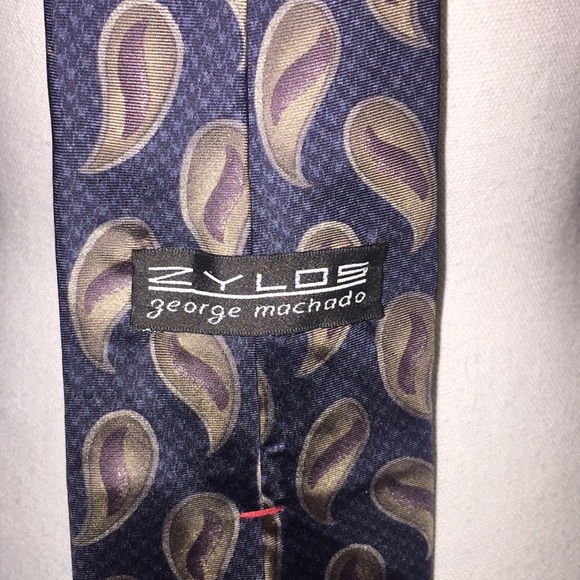 Silk tie - Picture 4 of 5